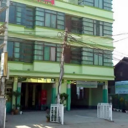 Nay Chi Linn Hotel Pathein Exterior foto